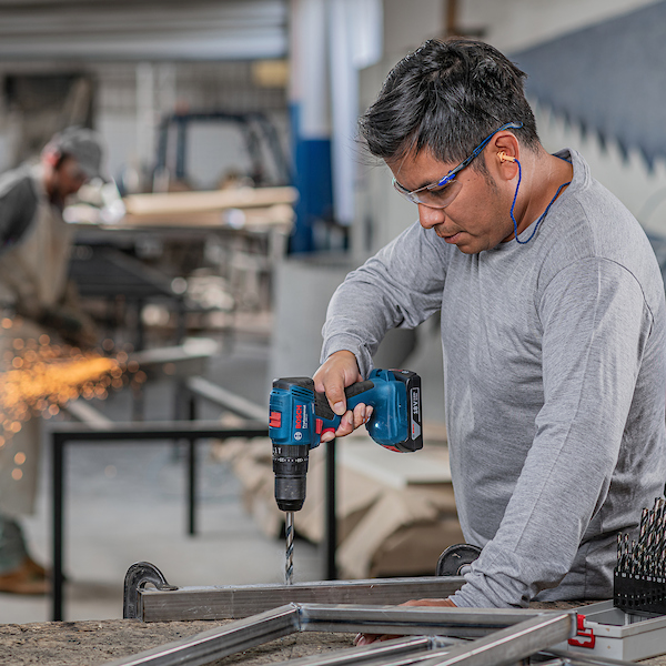 TALADRO PERCUTOR ATORNILLADOR INALÁMBRICO - BOSCH - GSB 185-LI